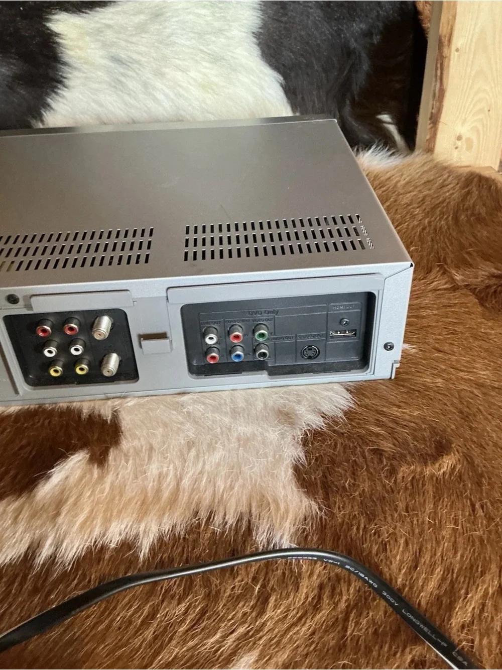 Sony SLV-D570H Combo DVD VHS VCR Player / Recorder 4 Head Hi-Fi description
